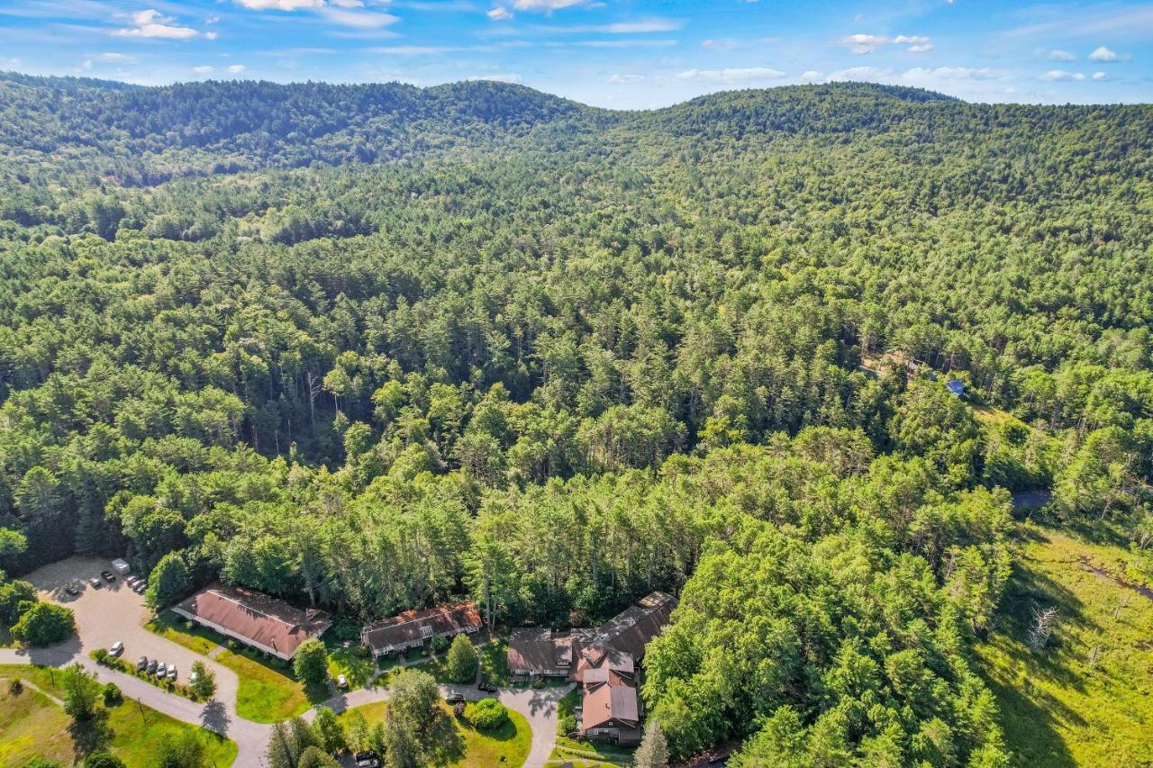 Cozy Condo By Tripp Lake Warrensburg Εξωτερικό φωτογραφία